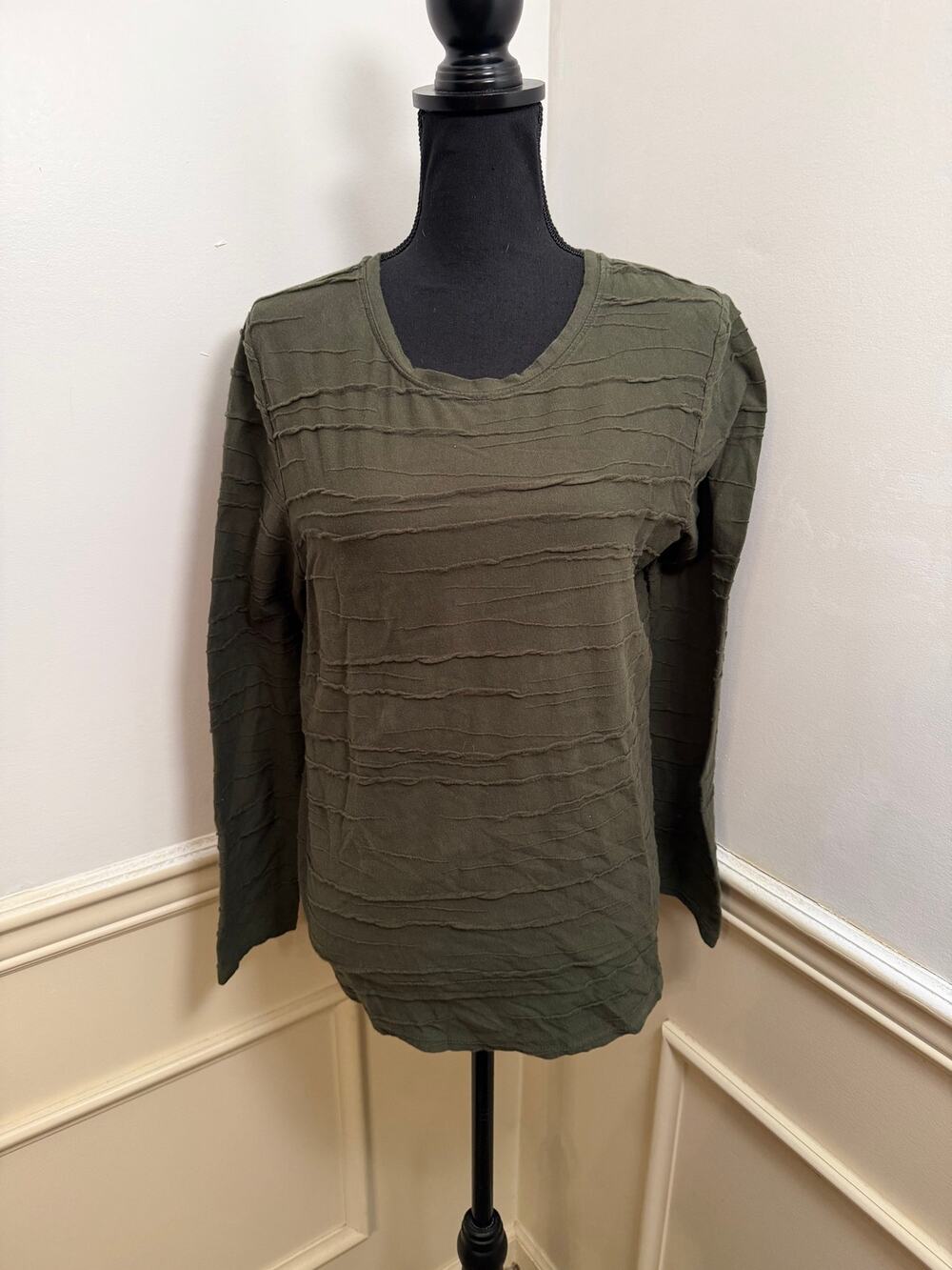 Habitat Clothes To Live In Stream Top Olive Green Textured Knit Lagenlook Artsy